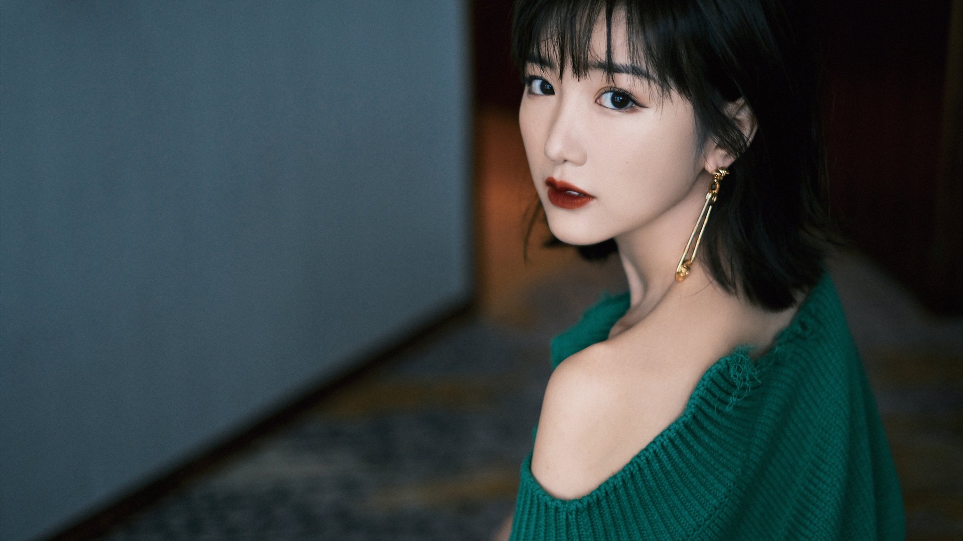 国际热身赛中国女足逆袭 球员斗志感染人心，2021女足热身赛