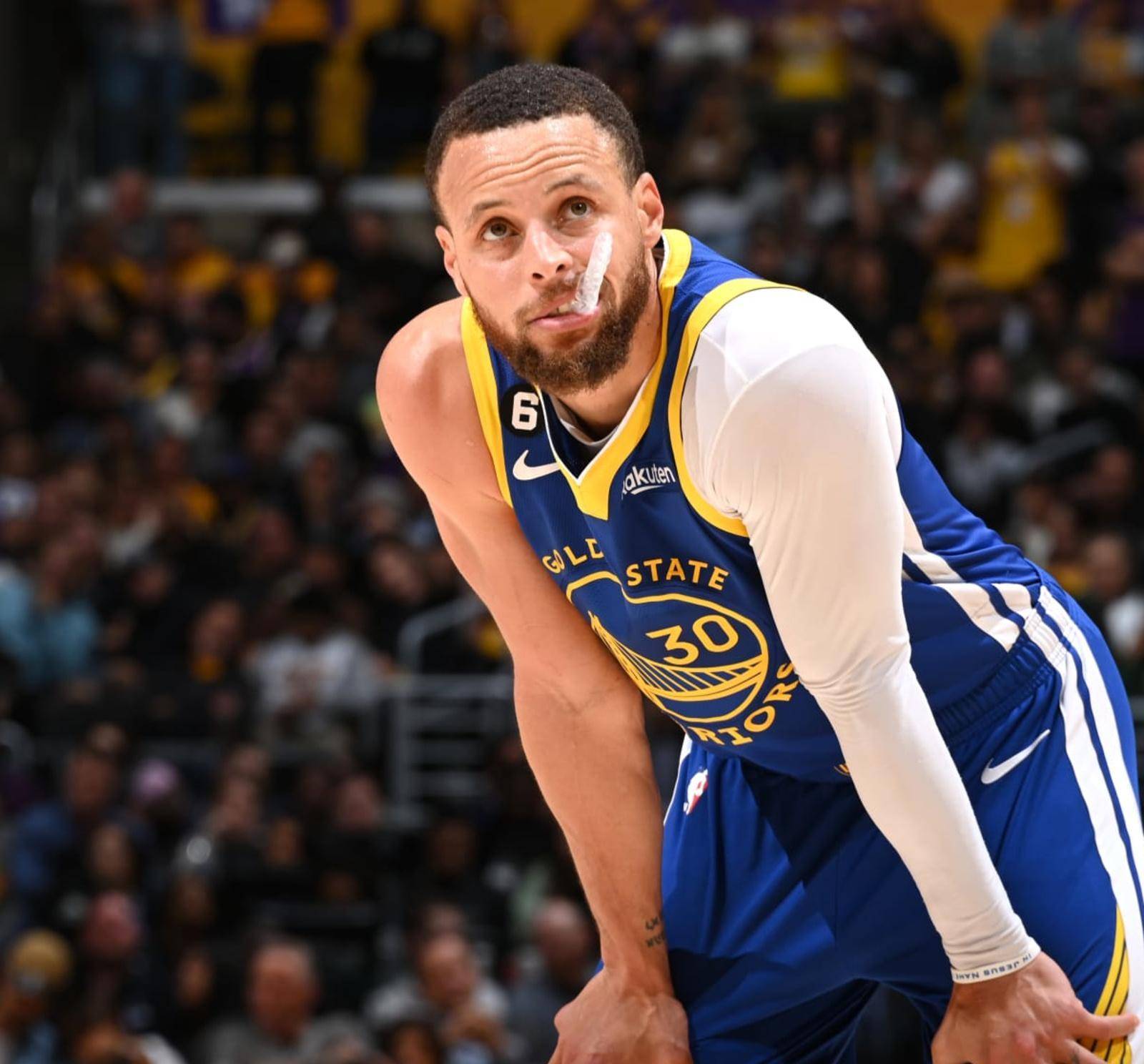 包含开云体育：NBA球星自传：讲述库里的篮球之路的词条